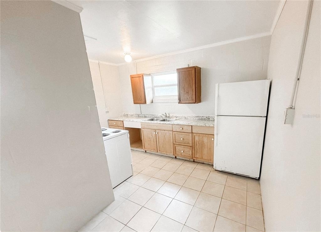 324 Pearl Street - Photo 3