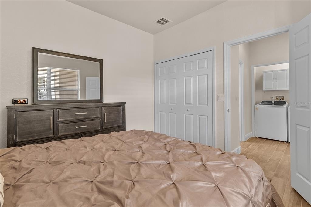 1937 Scarlett Avenue - Photo 22