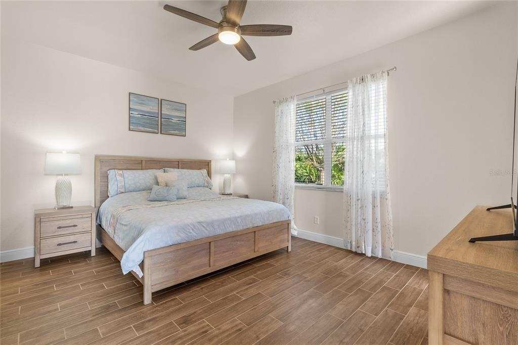 1937 Scarlett Avenue - Photo 27