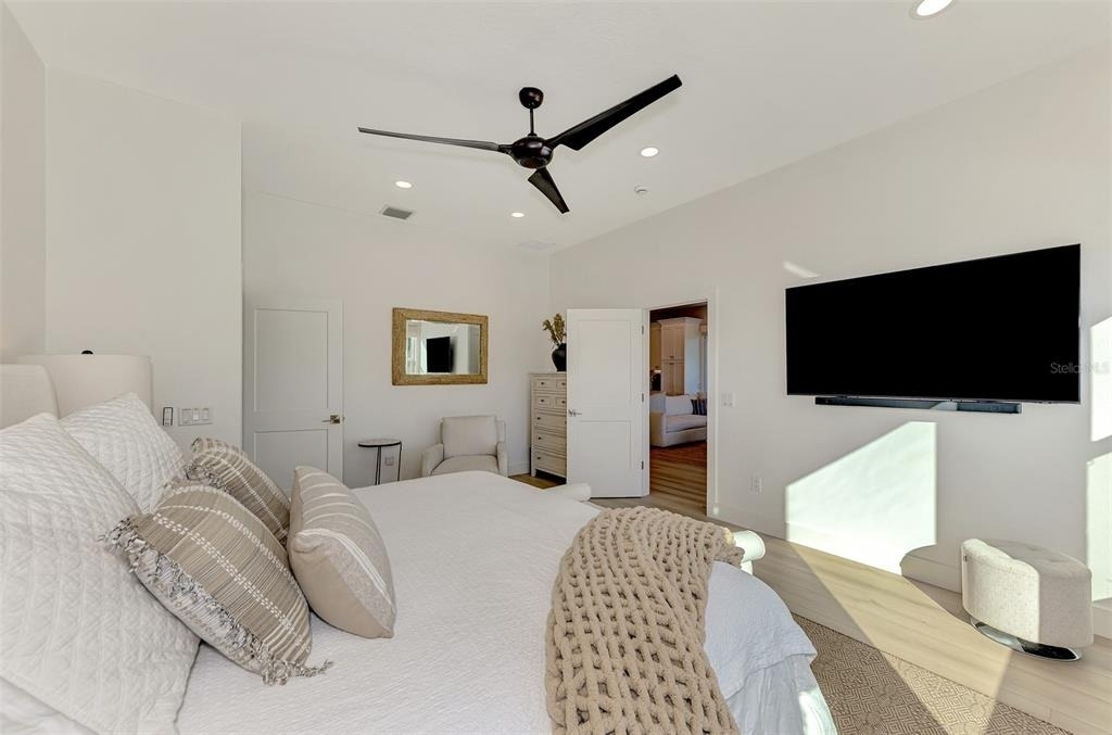 561 Fallbrook Drive - Photo 30