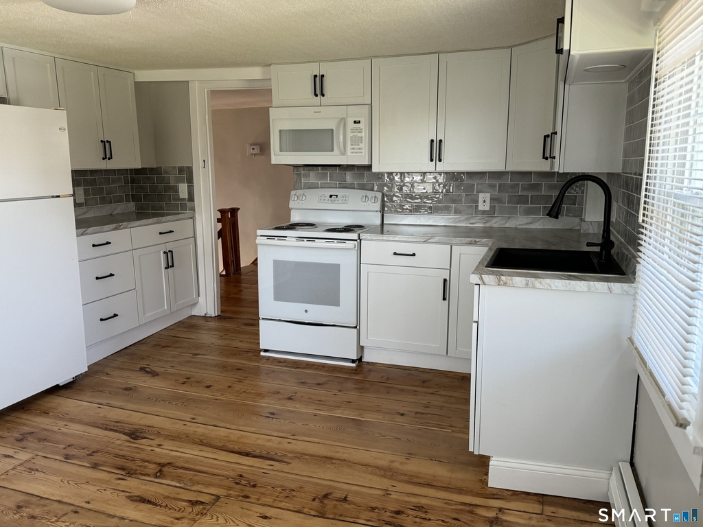 8 Alto Road - Photo 2