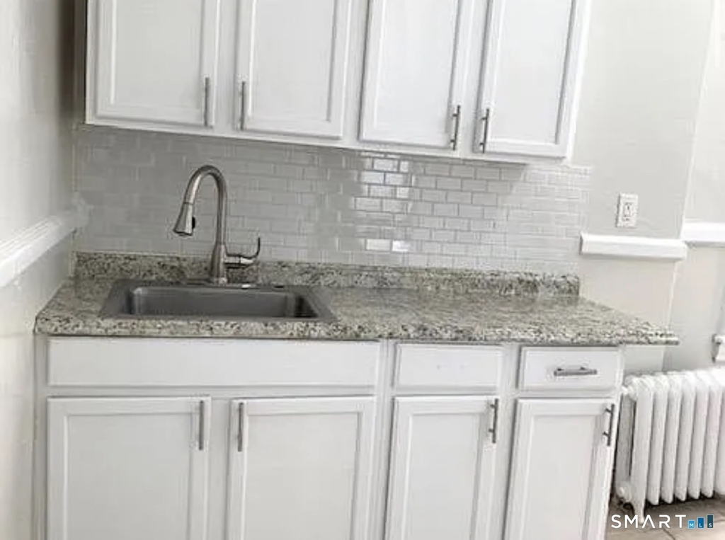 1589 Fairfield Avenue - Photo 0