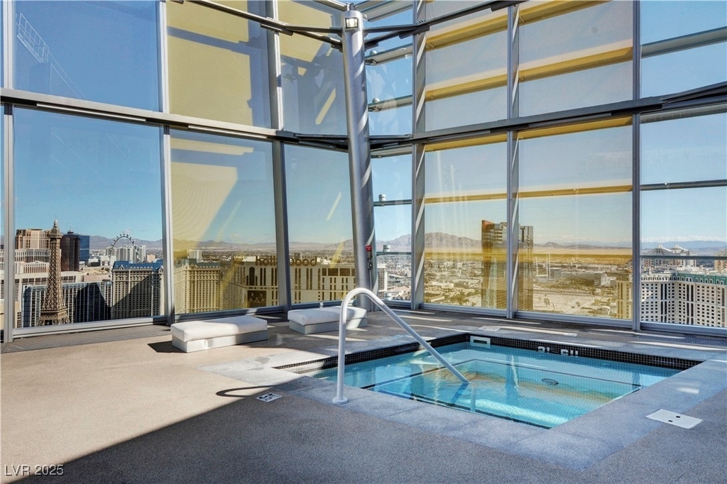 3722 Las Vegas Boulevard - Photo 6