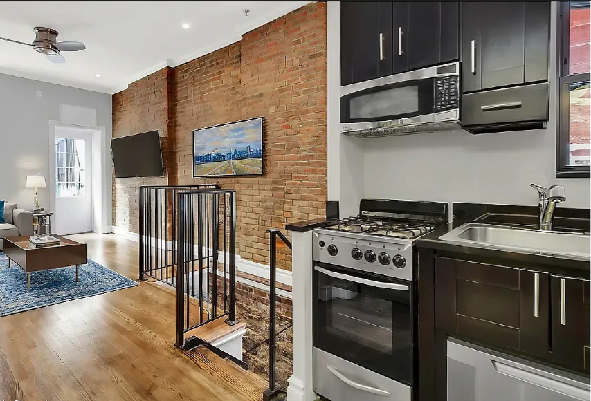 246 Mott Street - Photo 2