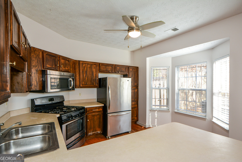 5460 Hampton Court - Photo 17