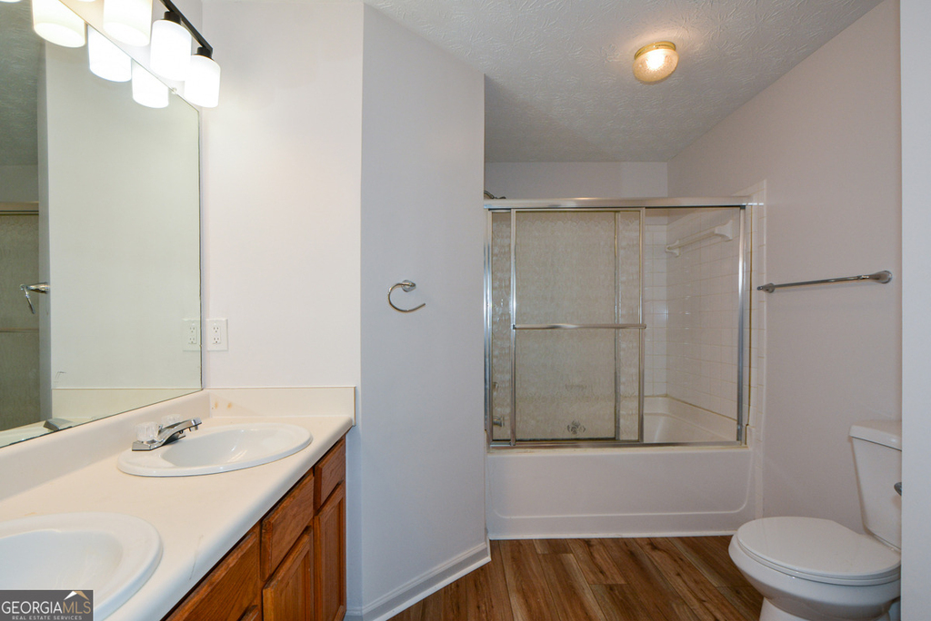 5460 Hampton Court - Photo 33