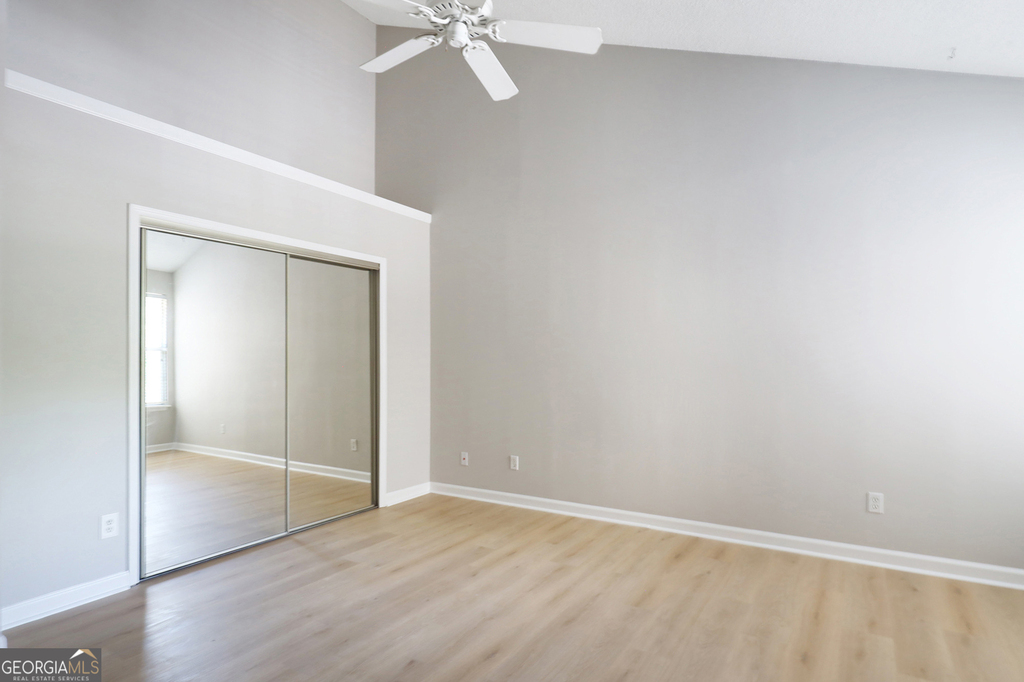 901 Wentworth Court - Photo 18