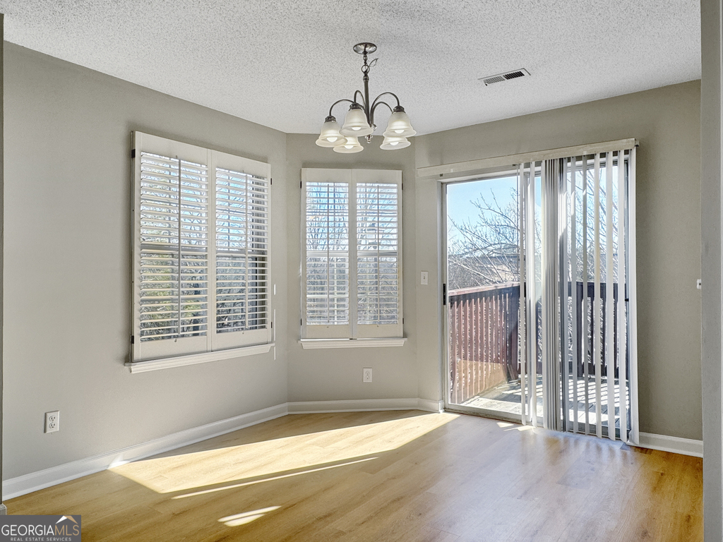 901 Wentworth Court - Photo 6
