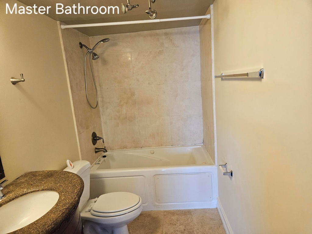 4164 Inverrary Drive - Photo 21