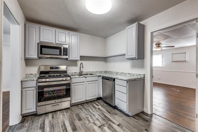 4256 Standish Road - Photo 2