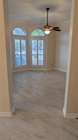 1405 Newbury Lane - Photo 2