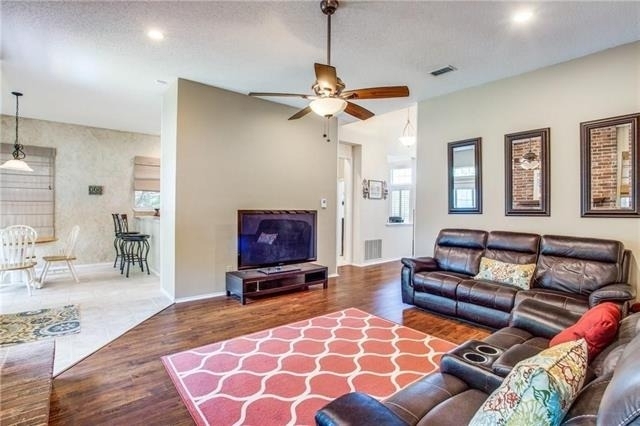 1405 Newbury Lane - Photo 13