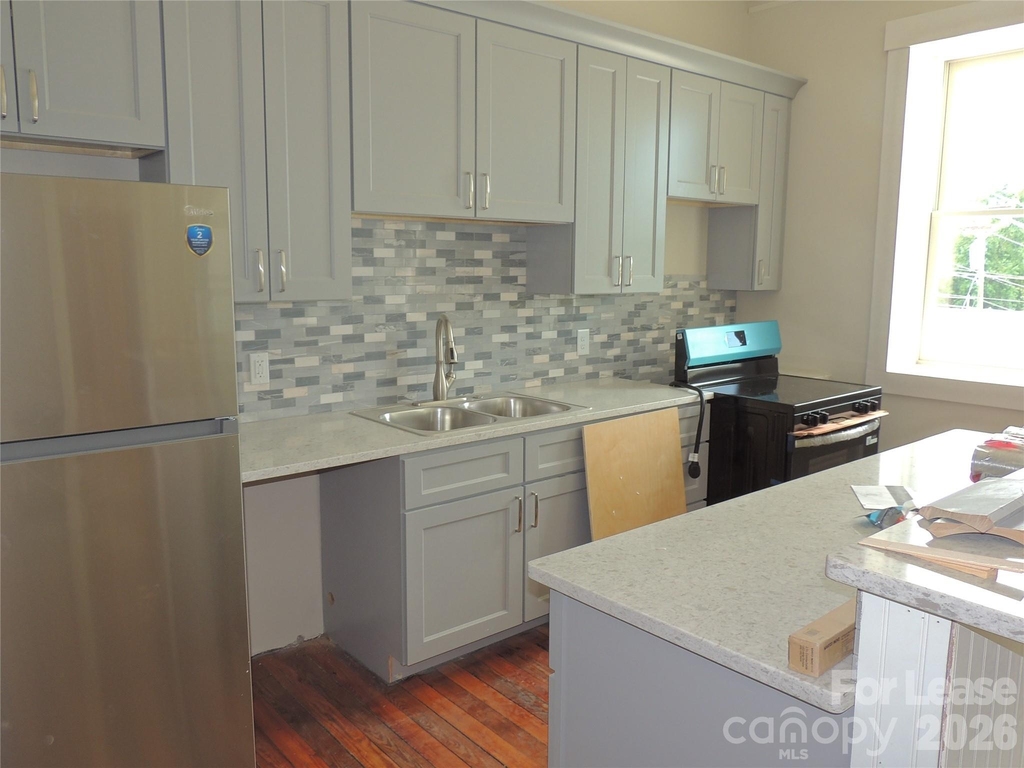 125 W Central Street - Photo 2