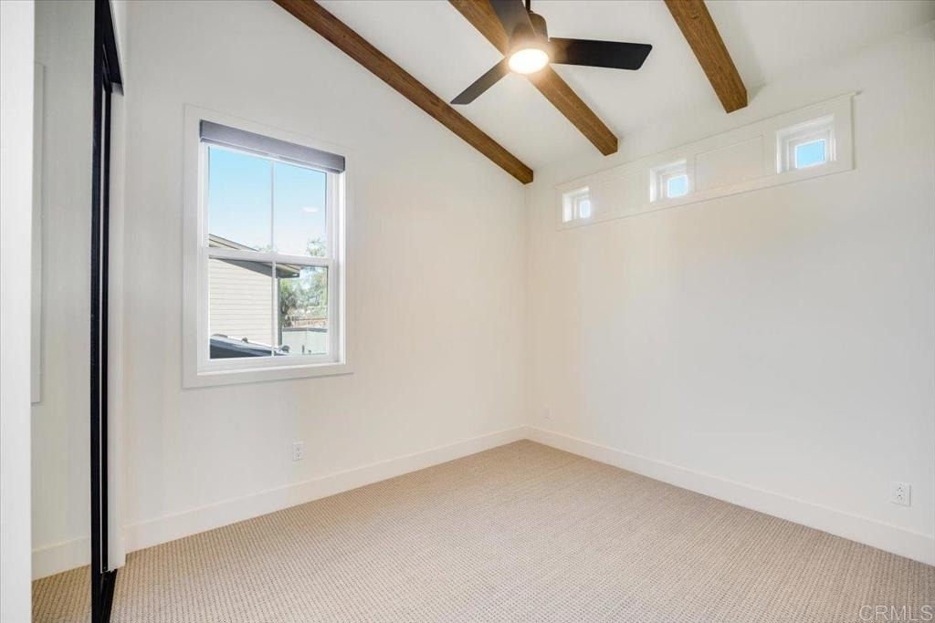 327 D Street - Photo 14