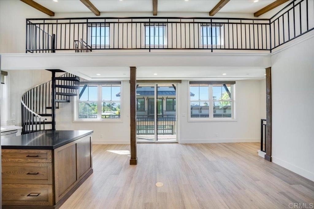 327 D Street - Photo 10