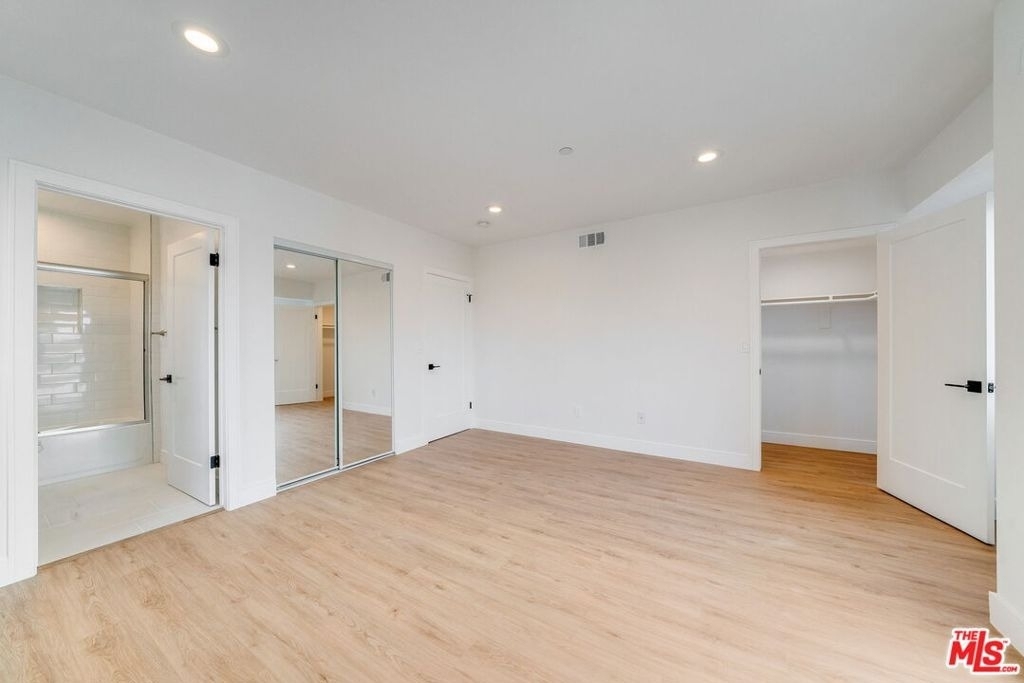 1802 1/2 S Highland Avenue - Photo 11