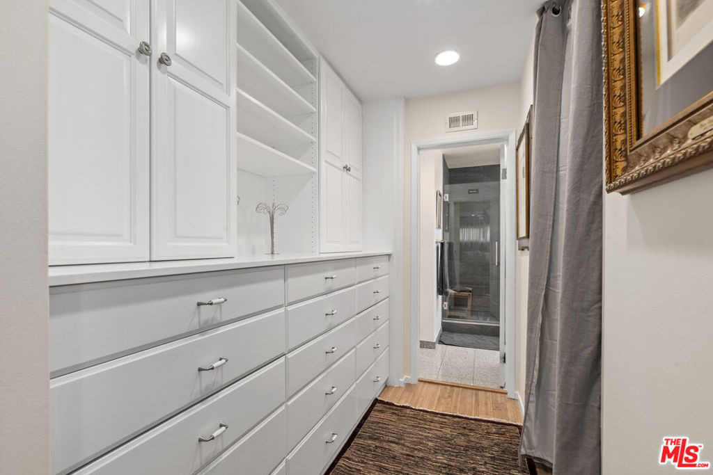 8670 Allenwood Road - Photo 20