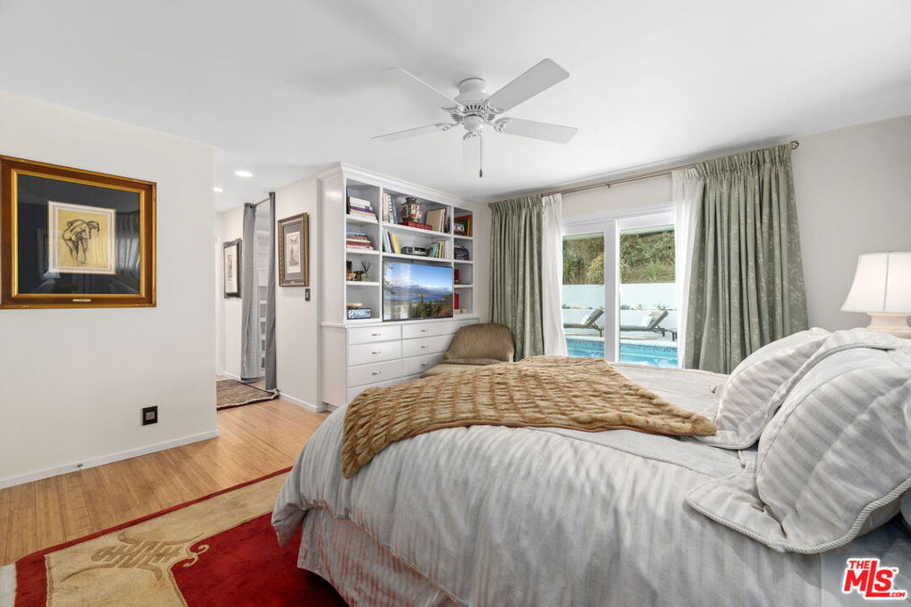 8670 Allenwood Road - Photo 15