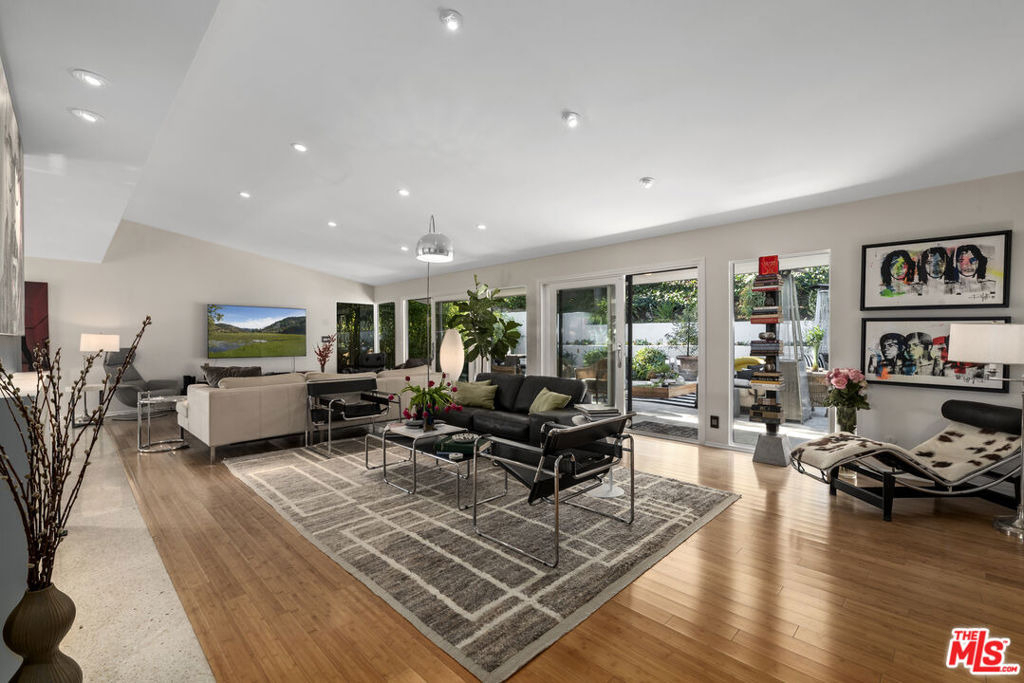 8670 Allenwood Road - Photo 2
