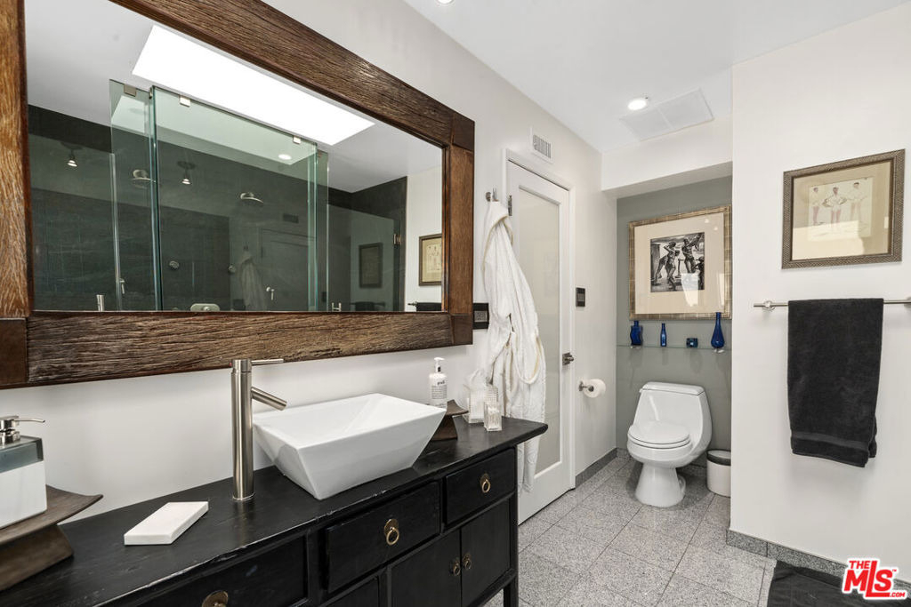 8670 Allenwood Road - Photo 17