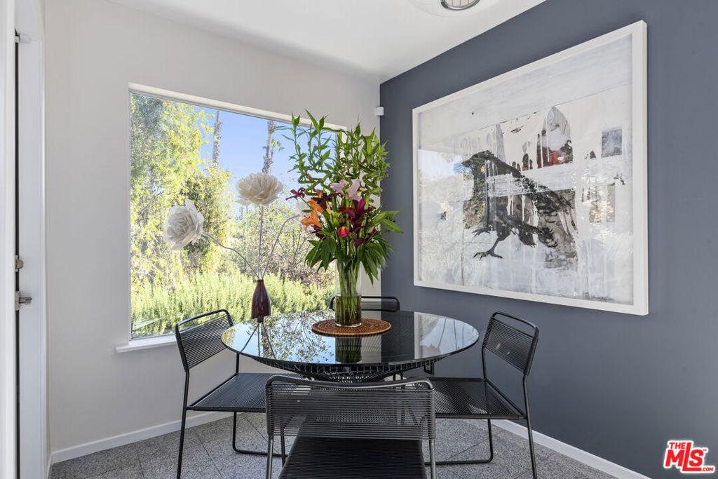 8670 Allenwood Road - Photo 14