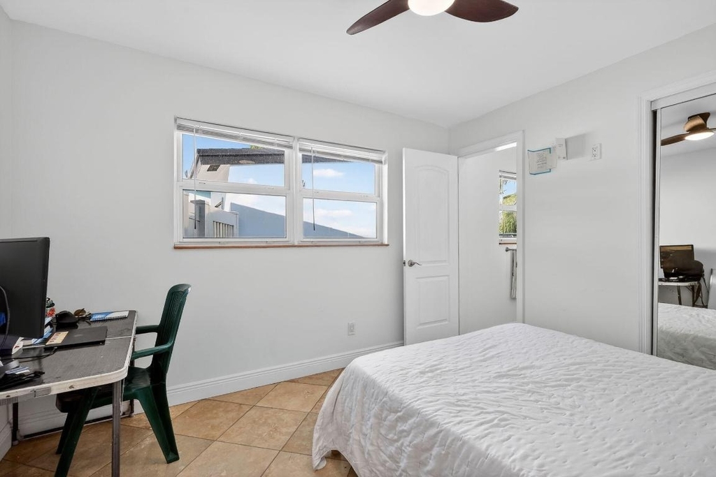 4540 Sw 28th Terrace - Photo 17