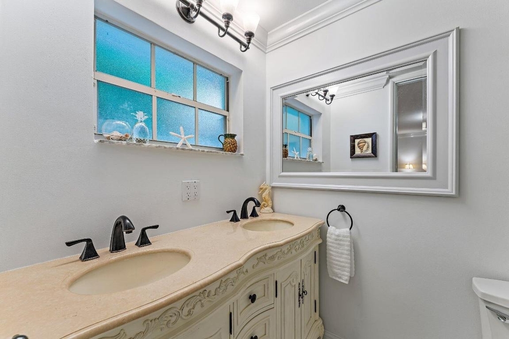 460 Sunrise Way - Photo 39