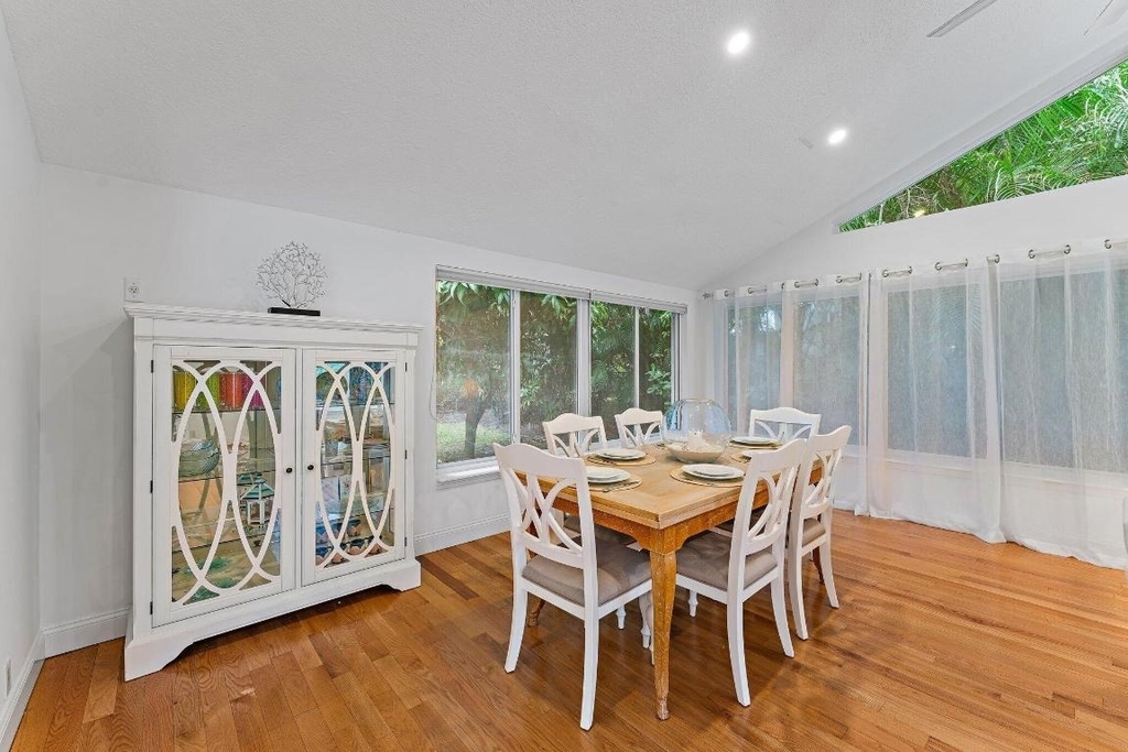 460 Sunrise Way - Photo 30