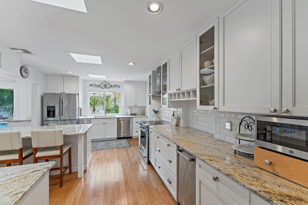 460 Sunrise Way - Photo 16