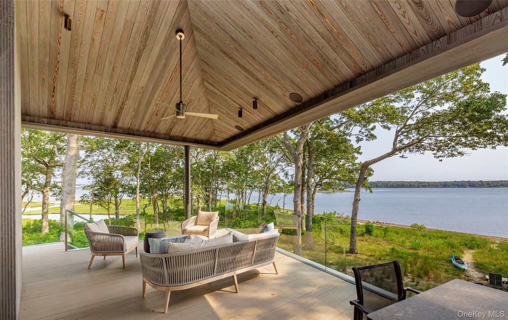47l S Ferry Road - Photo 4