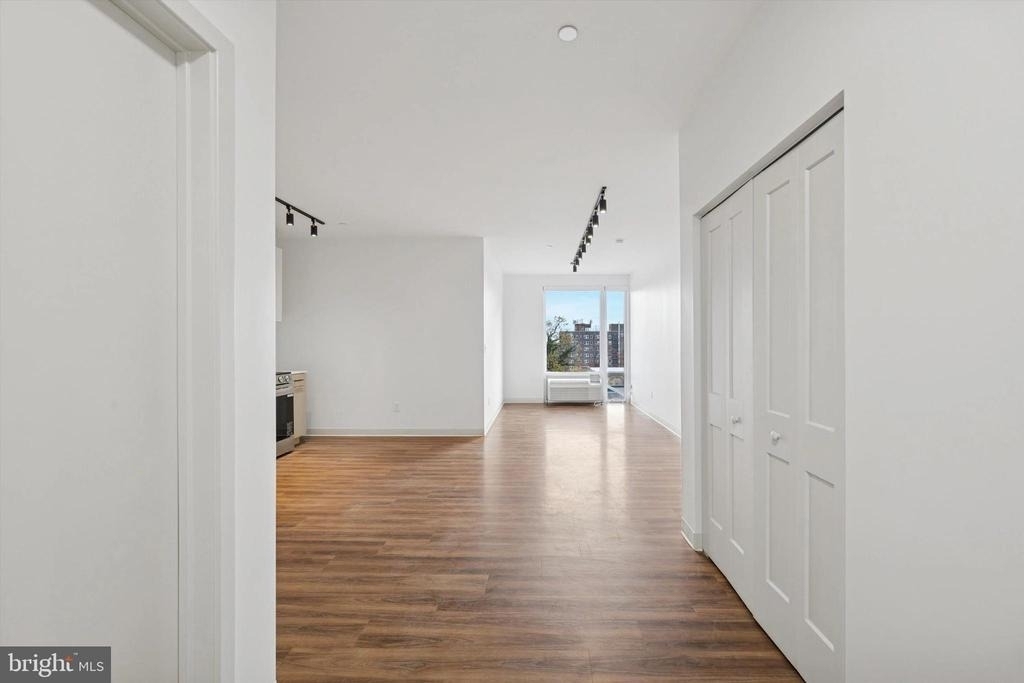4240 Chestnut Street - Photo 8