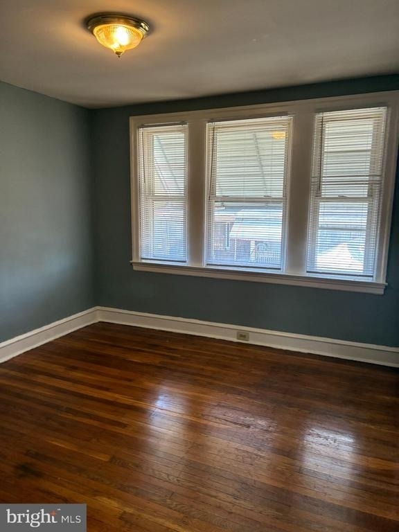 5943 Elsinore Street - Photo 9