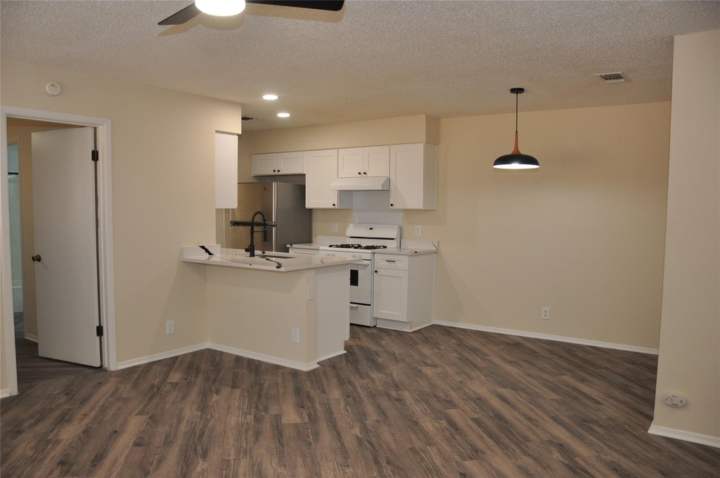 804 Osage Dr - Photo 4
