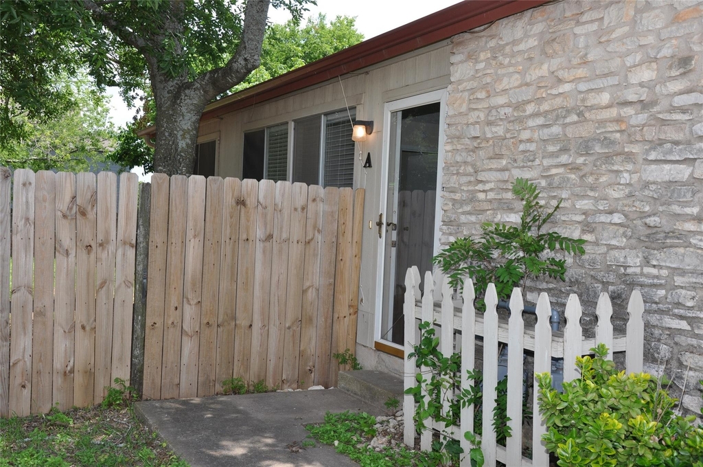804 Osage Dr - Photo 2
