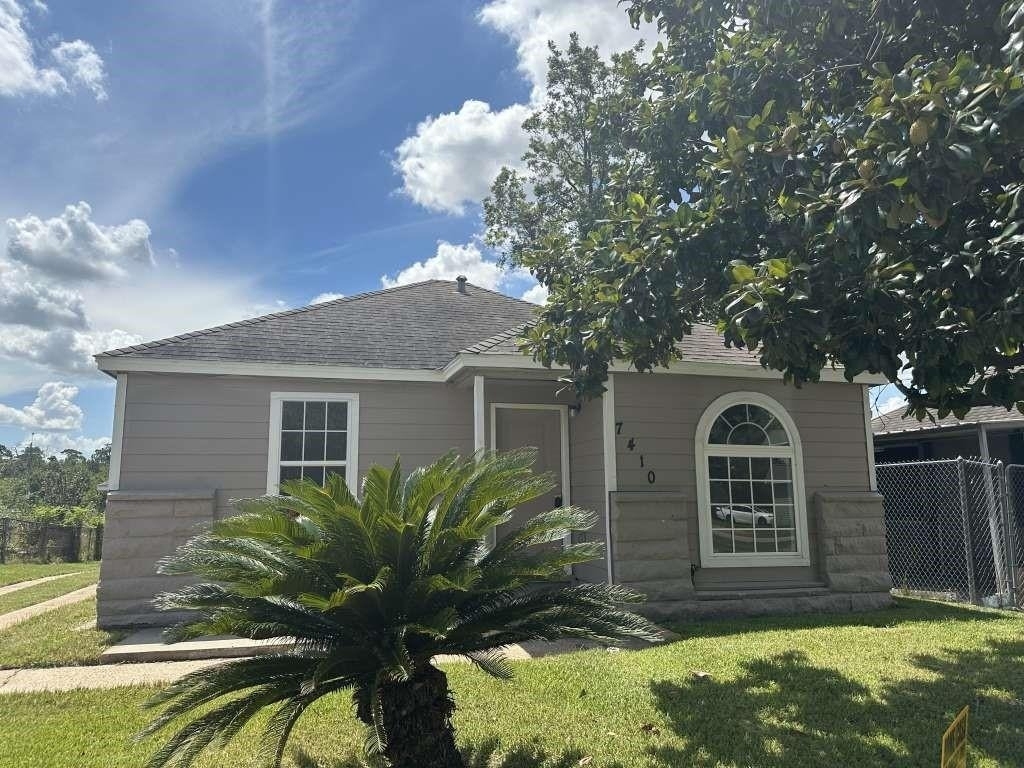 7410 Dallas Street - Photo 0
