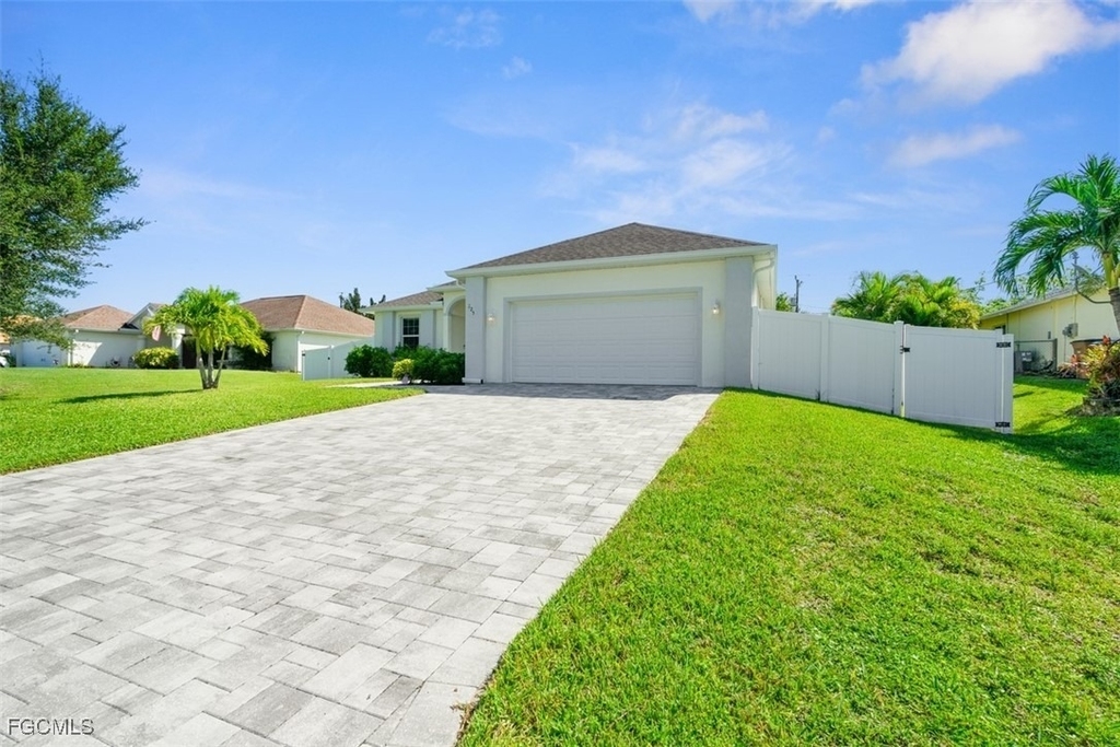 825 Se 5th Place - Photo 17