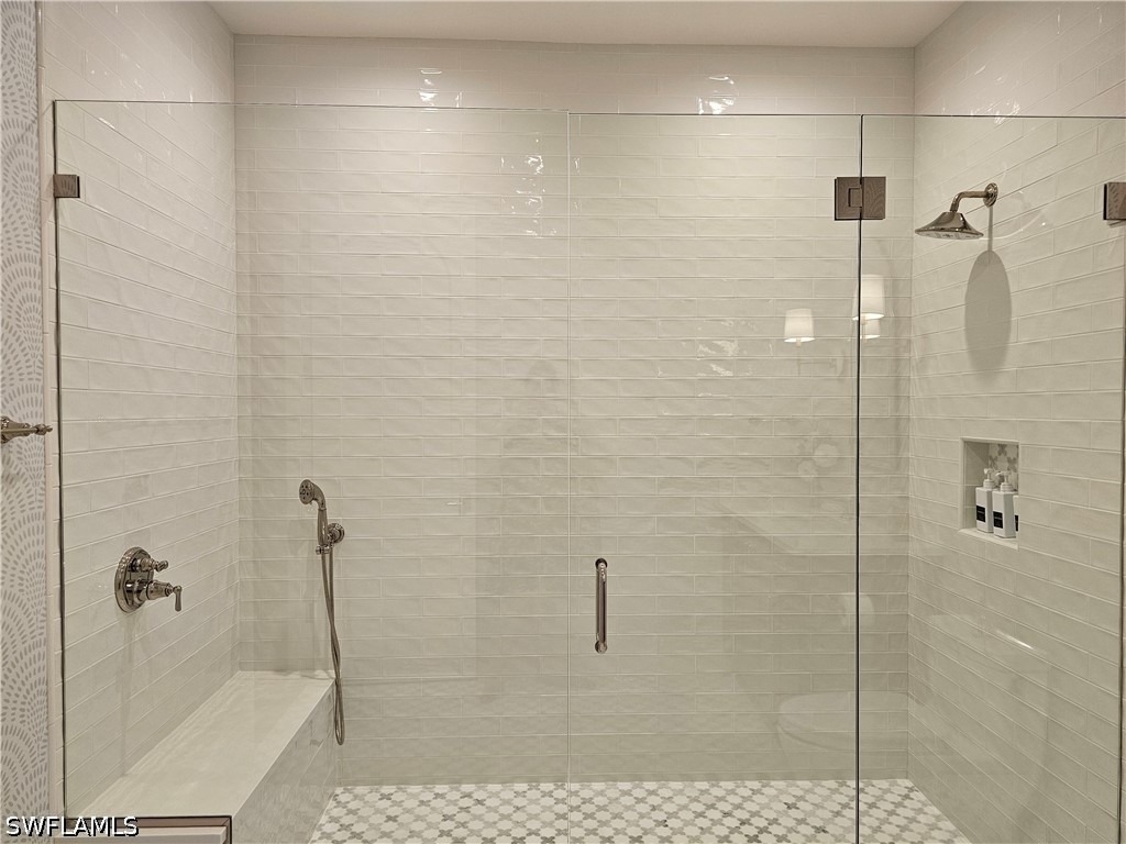 637 Palm Circle W - Photo 26