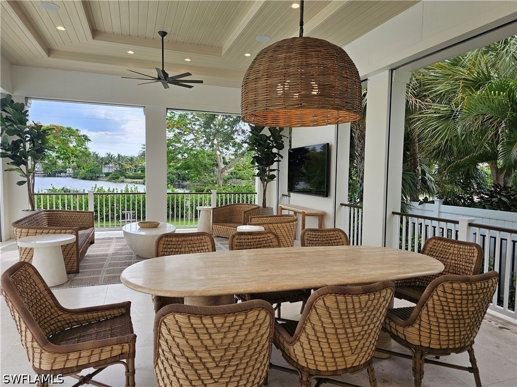 637 Palm Circle W - Photo 44