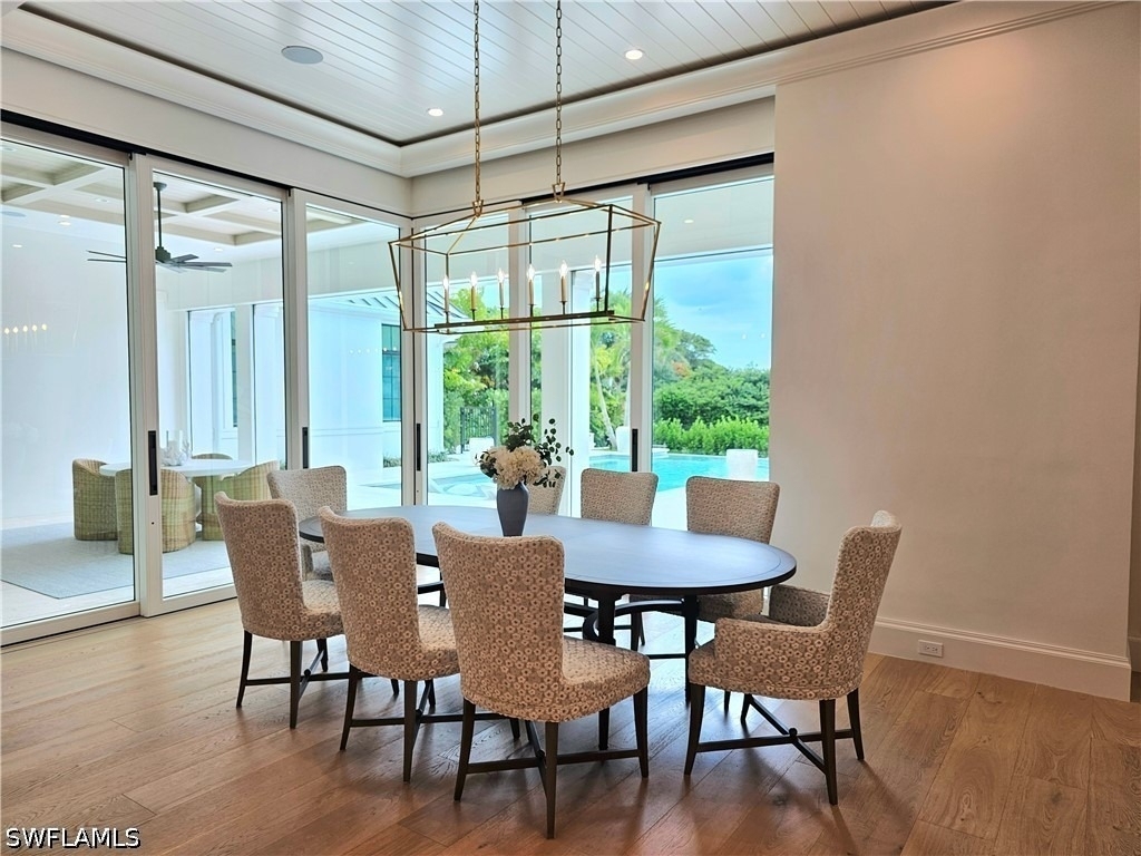 637 Palm Circle W - Photo 13