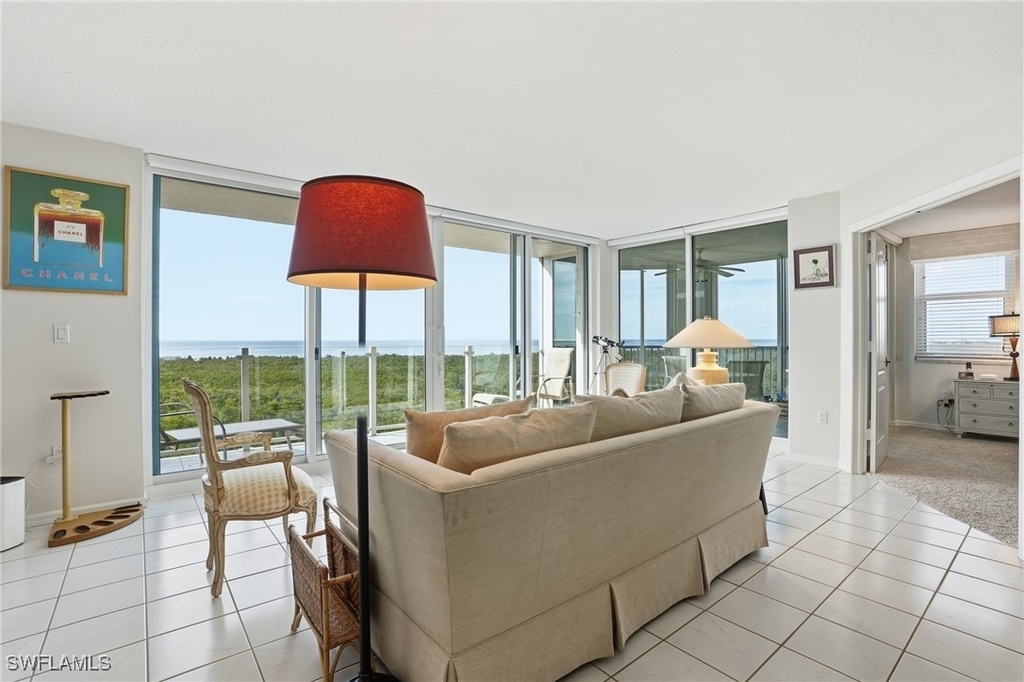 6101 Pelican Bay Boulevard - Photo 12