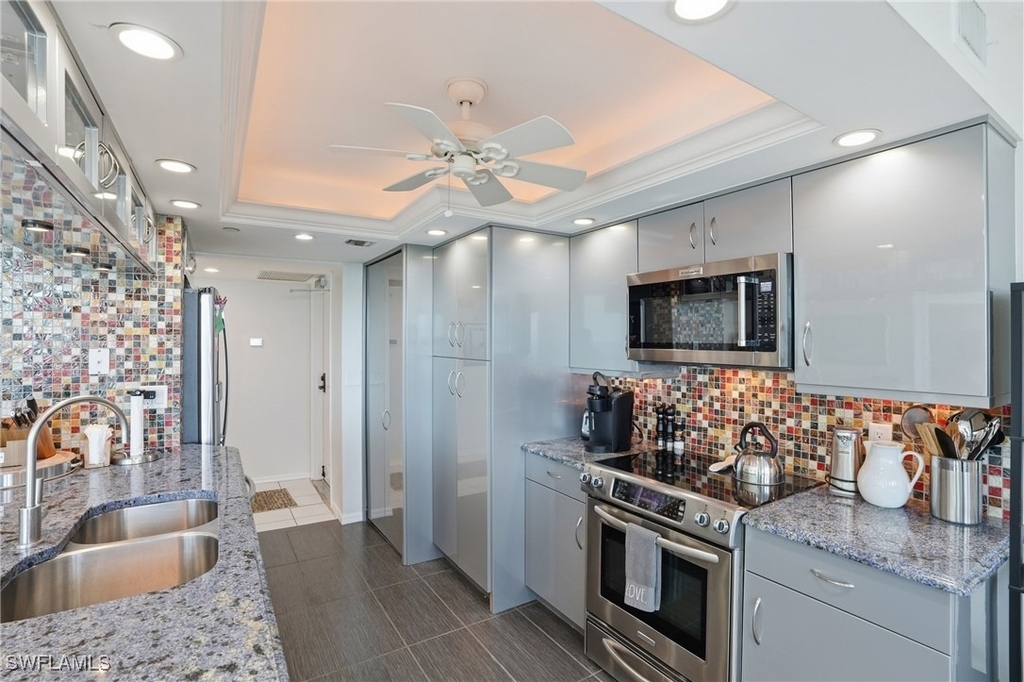 6101 Pelican Bay Boulevard - Photo 18