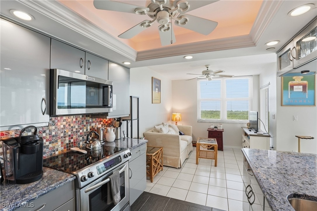 6101 Pelican Bay Boulevard - Photo 19