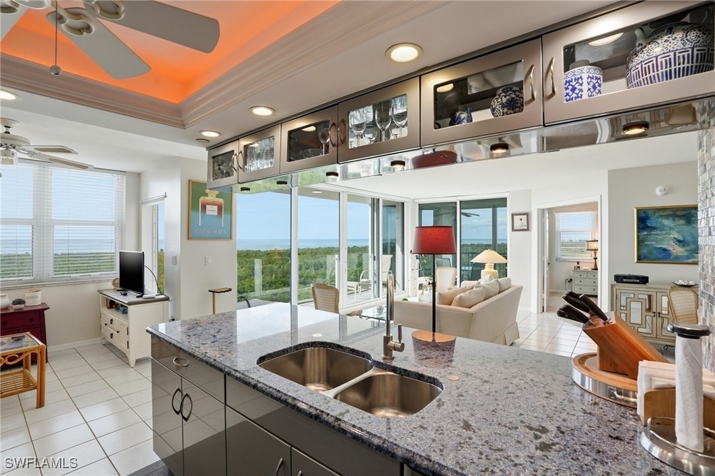 6101 Pelican Bay Boulevard - Photo 20