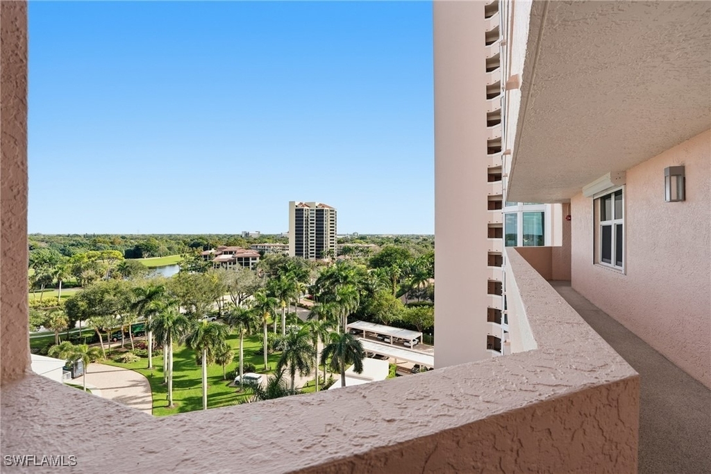 6101 Pelican Bay Boulevard - Photo 5