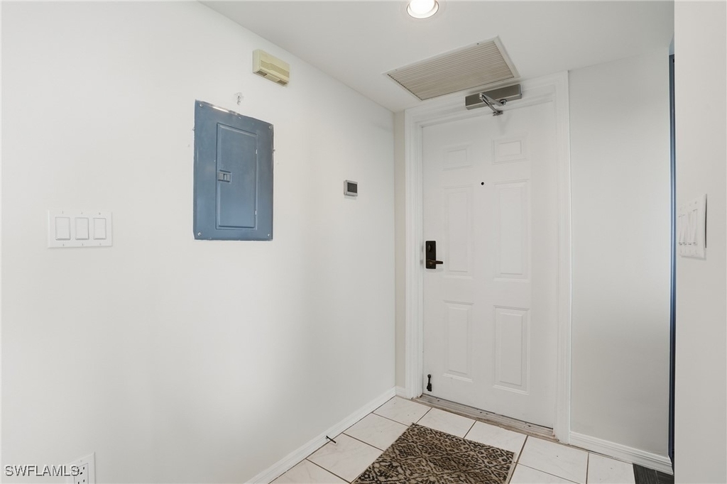 6101 Pelican Bay Boulevard - Photo 7
