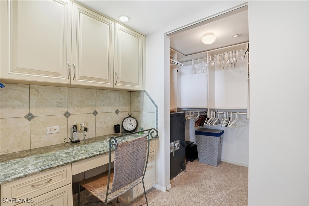 6101 Pelican Bay Boulevard - Photo 31