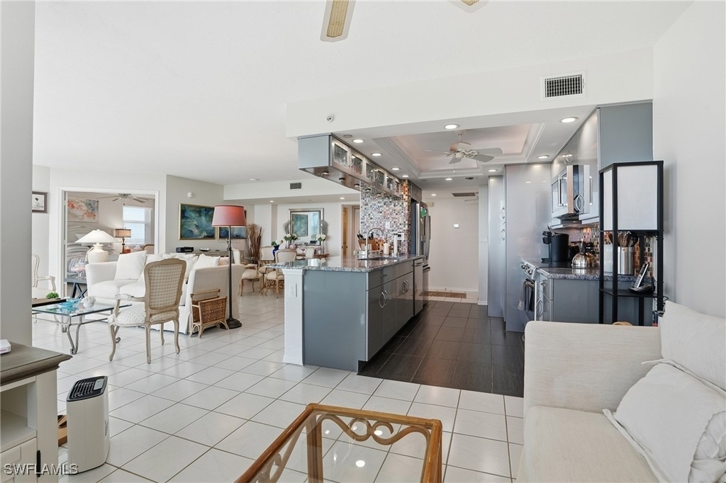 6101 Pelican Bay Boulevard - Photo 23