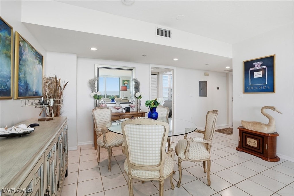 6101 Pelican Bay Boulevard - Photo 10