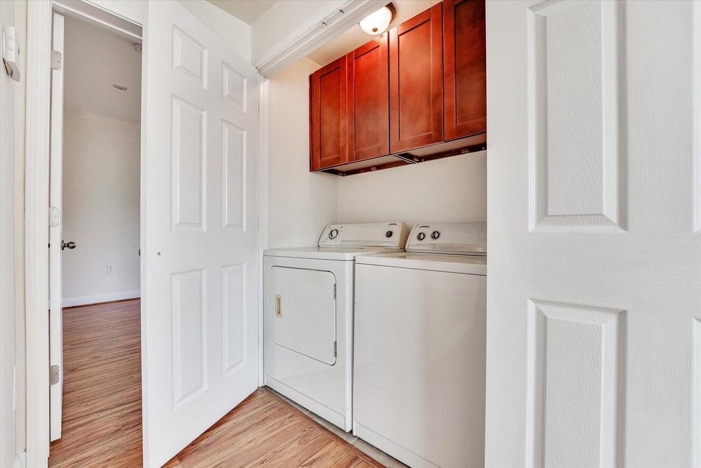 10102 Neuens Road - Photo 18