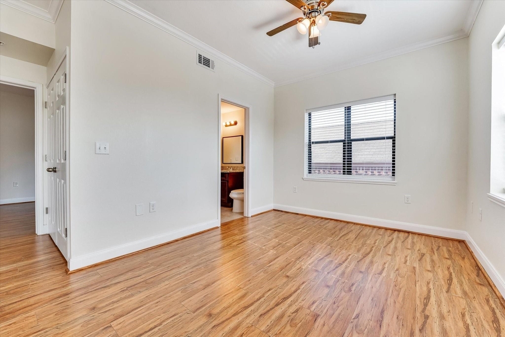 10102 Neuens Road - Photo 11